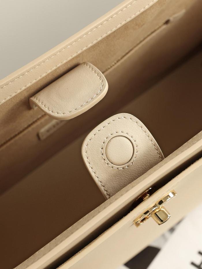 CHANEL Calfskin & Gold Metal Tote Bag, Shoulder Bag Small Women's Beige AS6243-B24023-U8372 L39.1*W13*H20cm