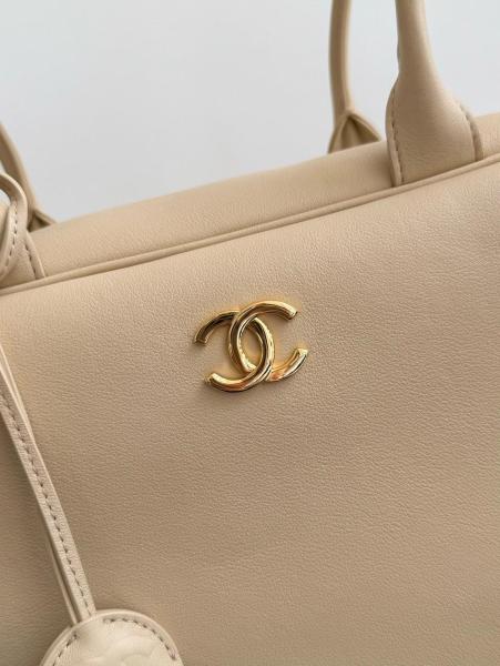 CHANEL Large Bowling Bag Calfskin & Gold Metal Shoulder Bags Large Women's Beige AS6211-B23874-U8372 L35.6*W12.5*H19cm