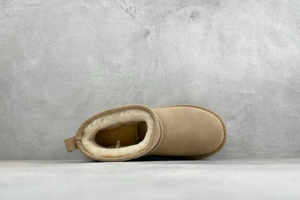 UGG CLASSIC ULTRA MINI Snow Boots Khaki