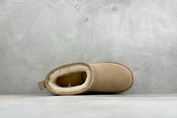 UGG CLASSIC ULTRA MINI Snow Boots Khaki