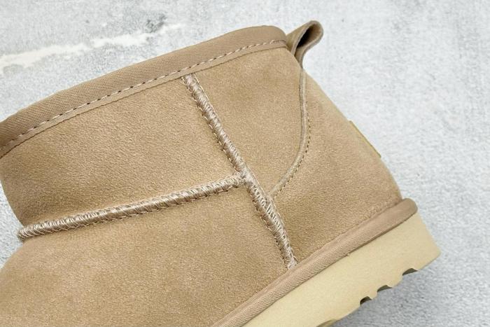 UGG CLASSIC ULTRA MINI Snow Boots Khaki