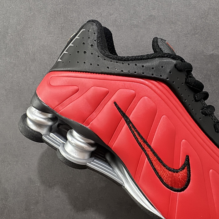 Nike Shox R4 University Red Black Metallic Silver