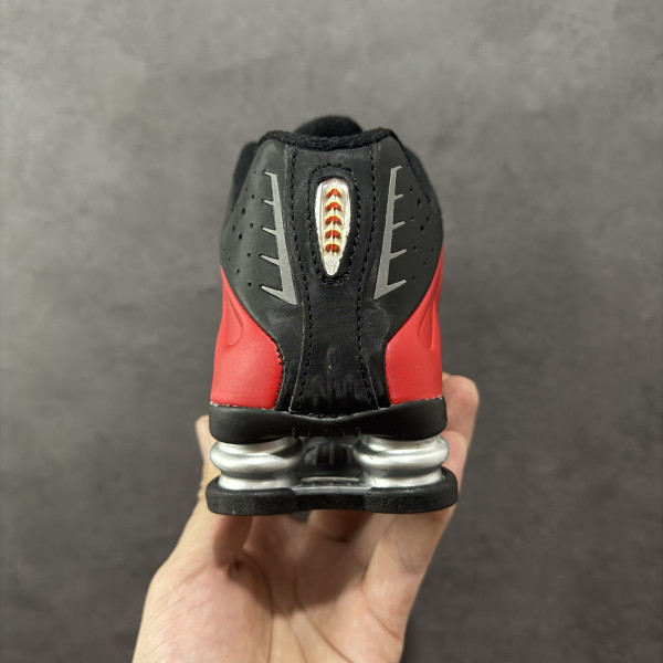 Nike Shox R4 University Red Black Metallic Silver