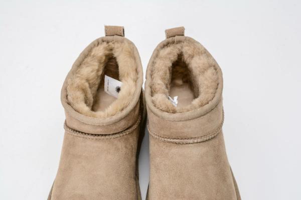 UGG Snow Boots Women's Beige
