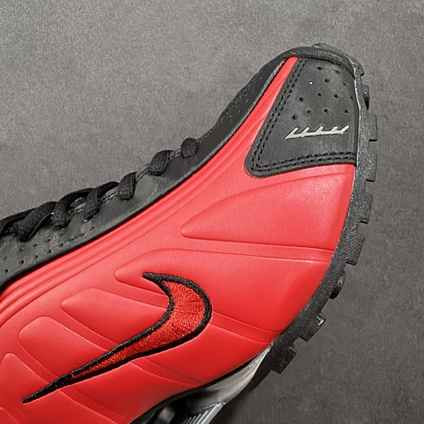 Nike Shox R4 University Red Black Metallic Silver