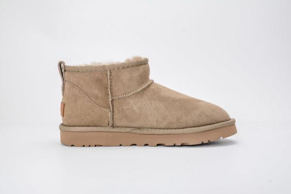 UGG Snow Boots Women's Beige