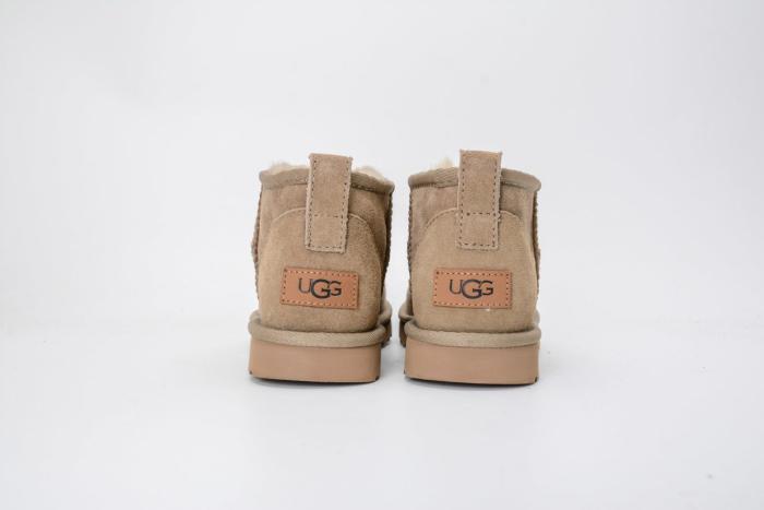 UGG Snow Boots Women's Beige