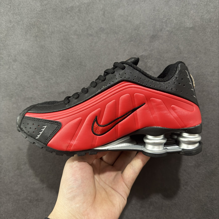 Nike Shox R4 University Red Black Metallic Silver