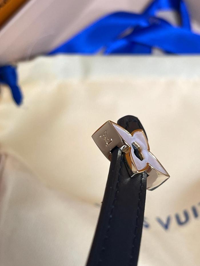 LOUIS VUITTON Leather Belts Women's Black Width: 1.2cm
