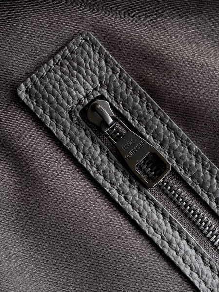LOUIS VUITTON Keepall Monogram Midnight Coated Canvas Travel Bag Men's Black M28405 L55cm W26cm H31cm