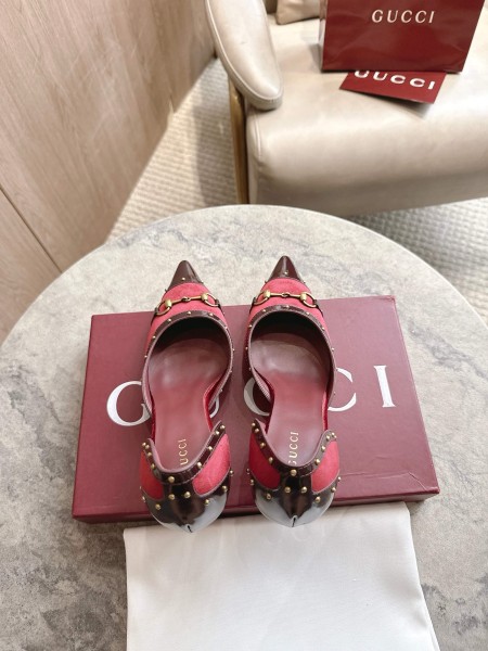 GUCCI Savoy High Heels Women's Sand & red