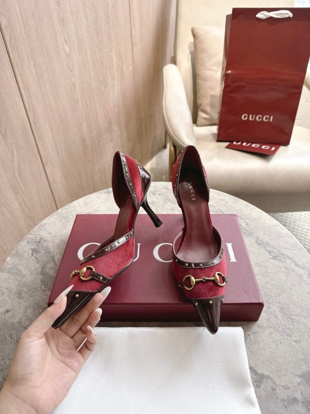 GUCCI Savoy High Heels Women's Sand & red