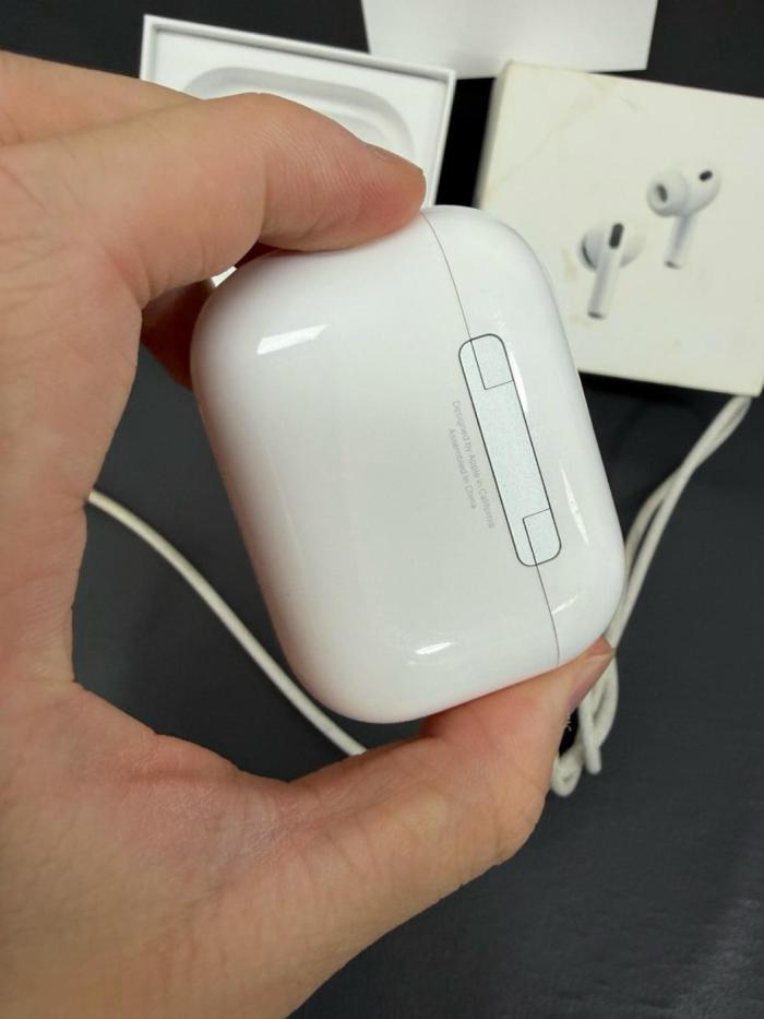 Apple AirPods Pro 3 In ear Active Noise Cancellation Bluetooth Headset