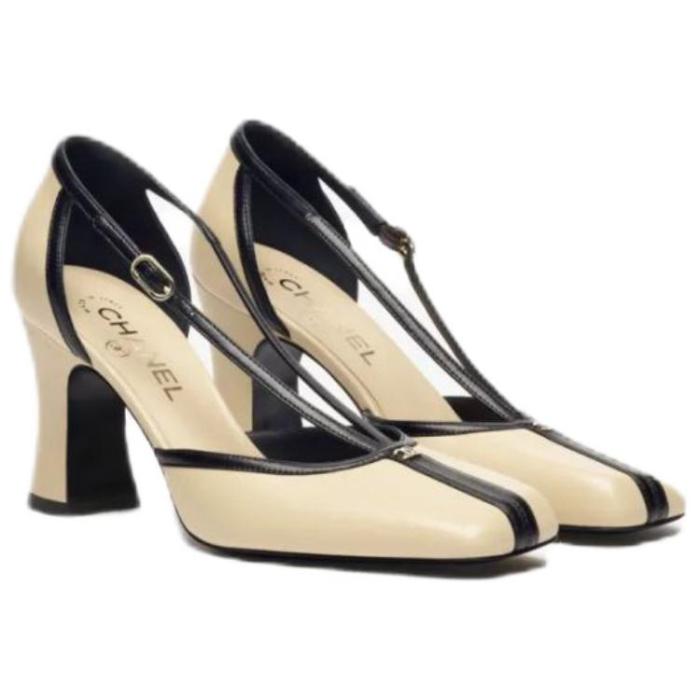 CHANEL 26K Sheepskin/Sheepskin Chunky Heel High Heels 8.5cm Women's Beige & Black