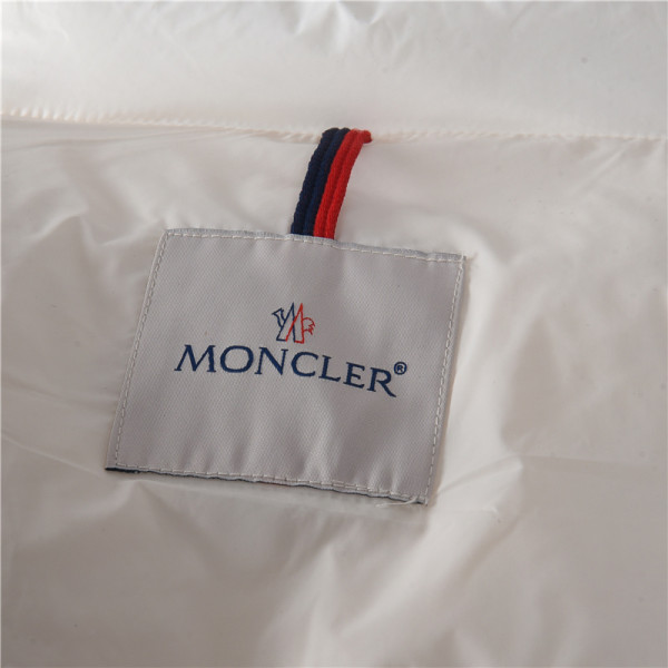 Moncler Logo Patch Zip Up Jacket
