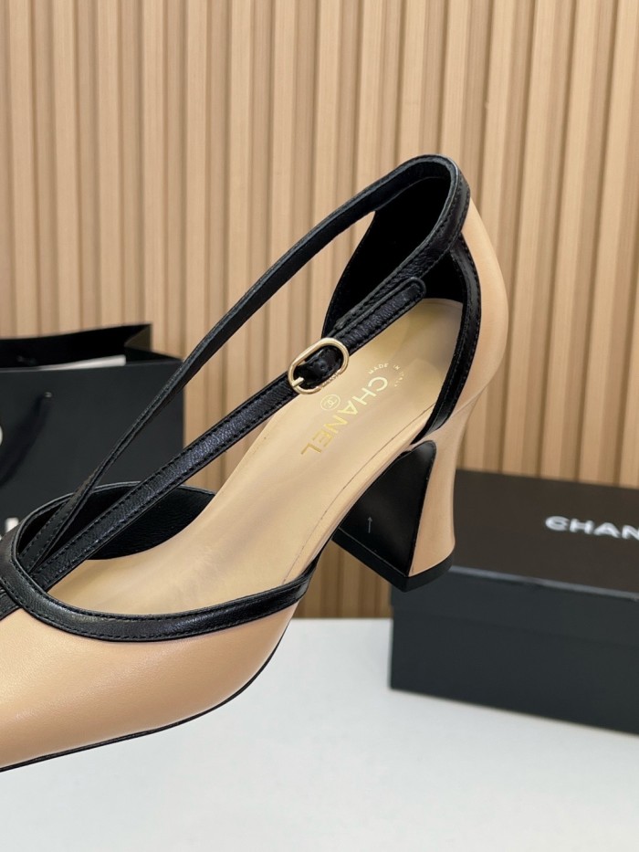 CHANEL 26K Sheepskin/Sheepskin Chunky Heel High Heels 8.5cm Women's Beige & Black