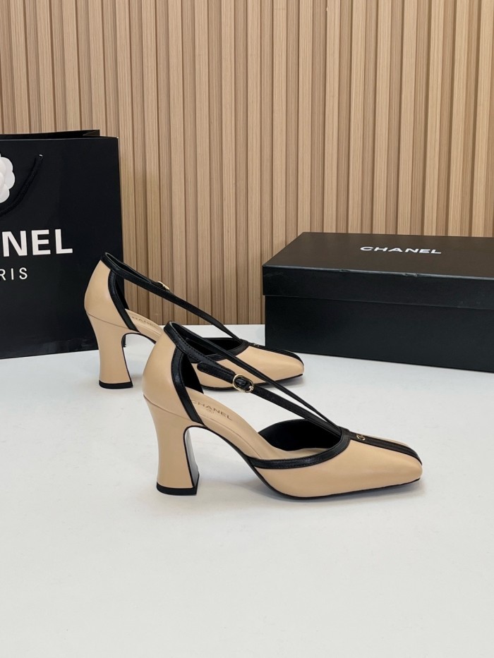 CHANEL 26K Sheepskin/Sheepskin Chunky Heel High Heels 8.5cm Women's Beige & Black