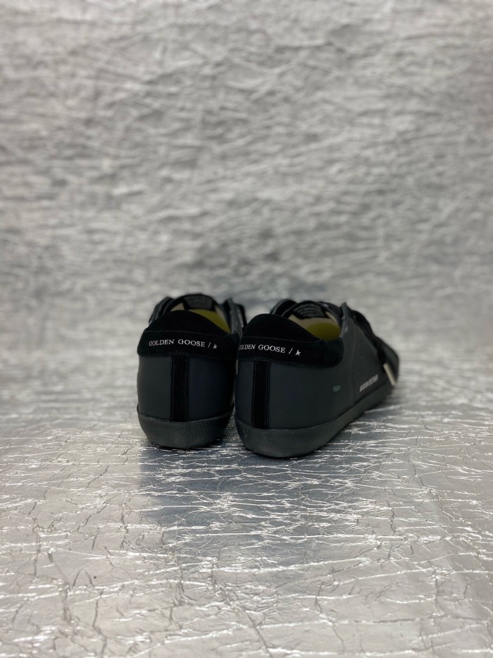 Golden Goose Super Star Low top Skateboard Shoes Black