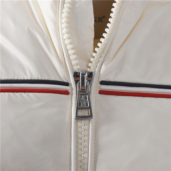 Moncler Logo Patch Zip Up Jacket