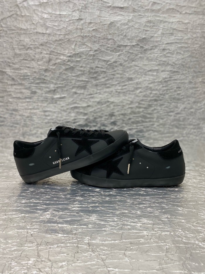 Golden Goose Super Star Low top Skateboard Shoes Black