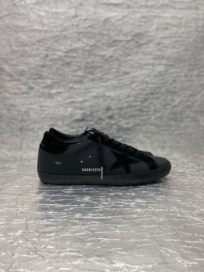 Golden Goose Super Star Low top Skateboard Shoes Black