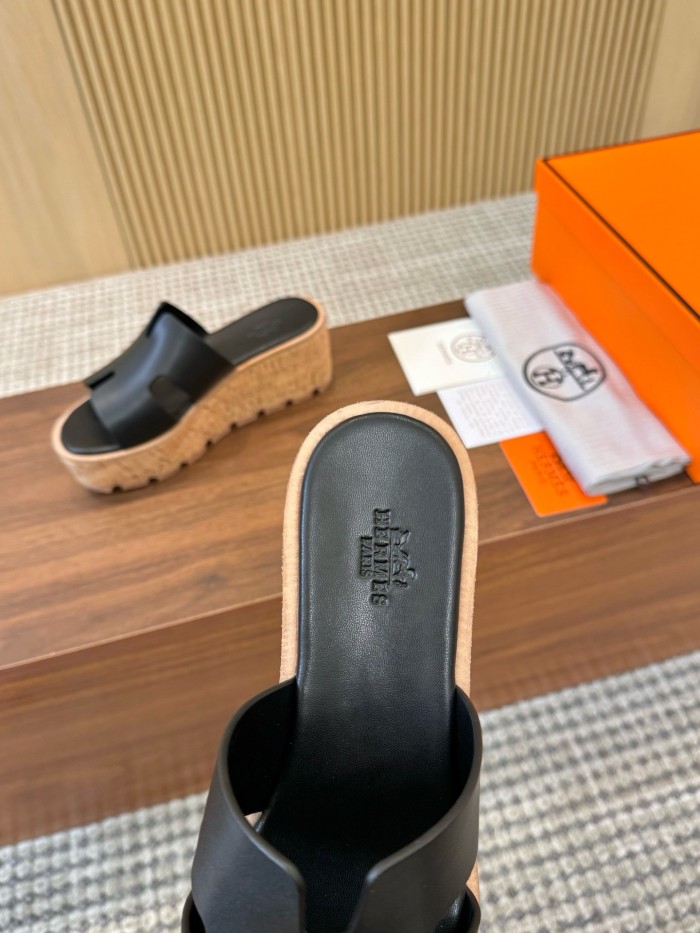 HERMES Eze Slide Slippers 7cm Women's Black