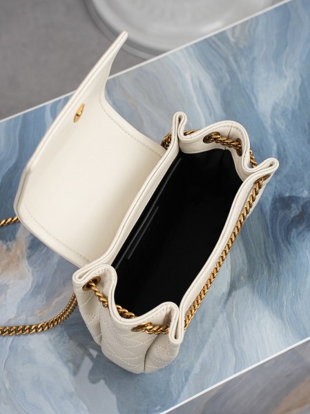 SAINT LAURENT Nolita Diamond Pattern Sheepskin Crossbody Bag, Shoulder Bag Mini Women's White 672738-1EL07-9207 size L18*W6*H13 cm