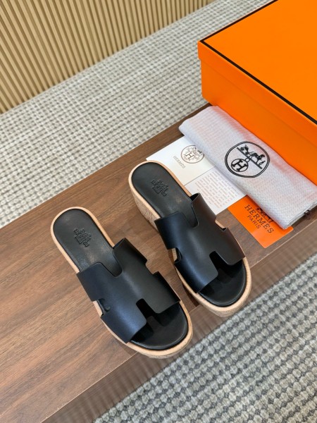 HERMES Eze Slide Slippers 7cm Women's Black