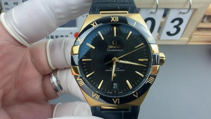 Omega Constellation  41 mm, steel ‑ yellow gold on leather strap