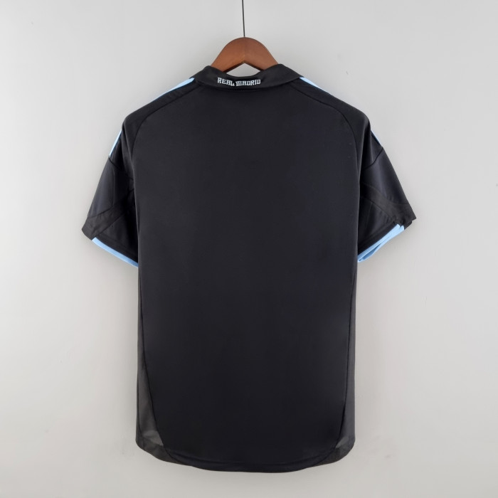 Retro Real Madrid 09/10 away