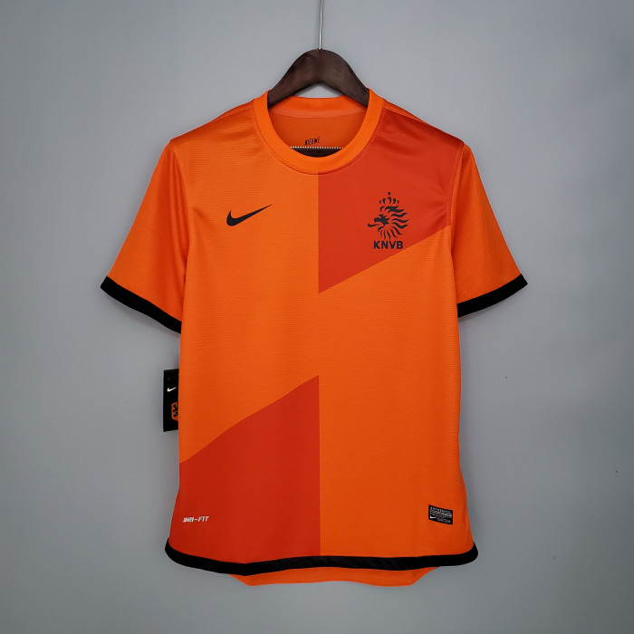 Retro Holland 2012 home