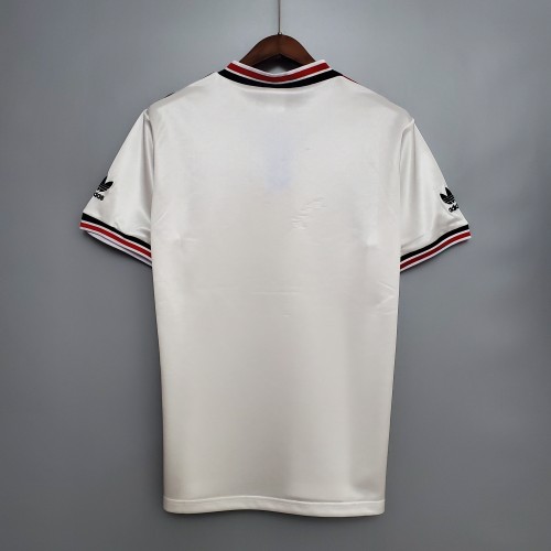 Retro 1985 Manchester United white