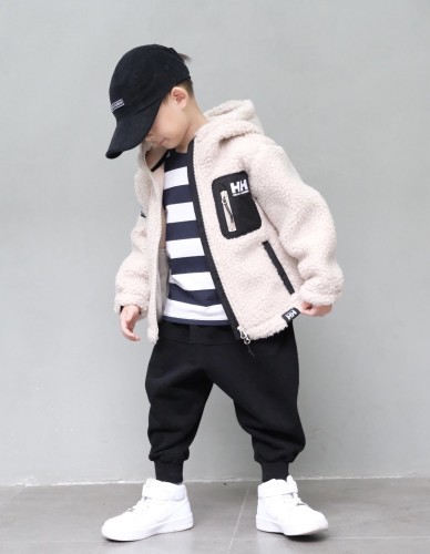 HH kids white lamb wool coat