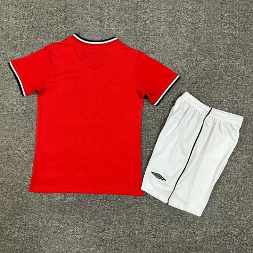 Retro 00/02 Manchester United home kids kit