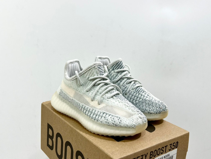 YEEZY 350V2 kids Shoes