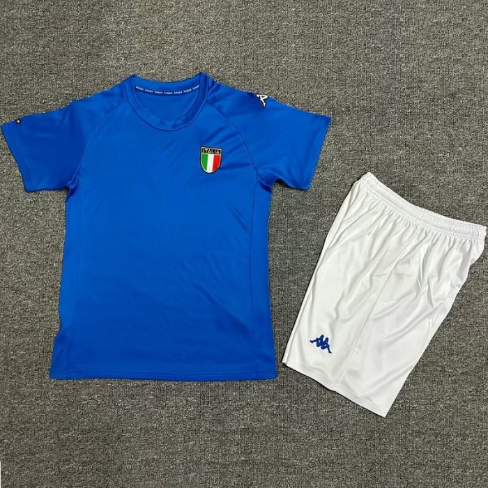 Retro 2000 Italy home kids kit