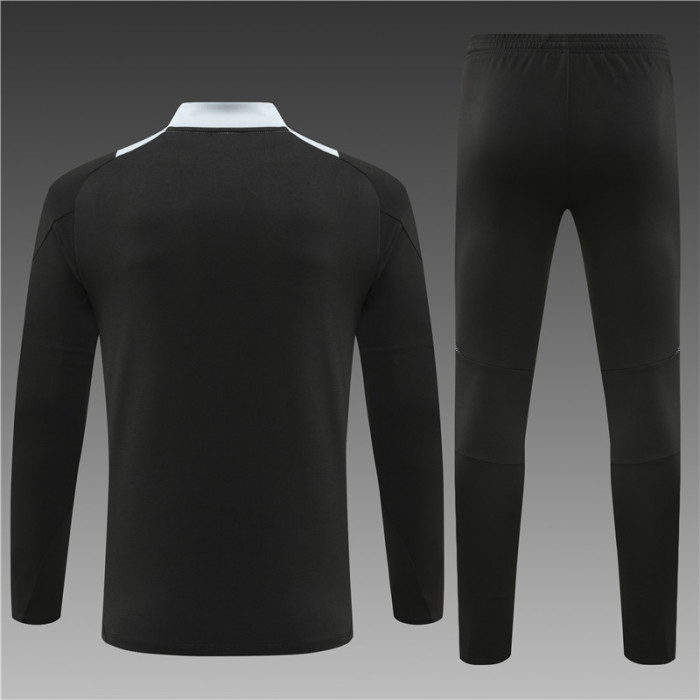 24/25 Manchester United black training suit
