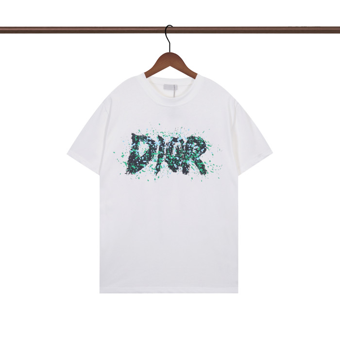 DIOR T-shirt