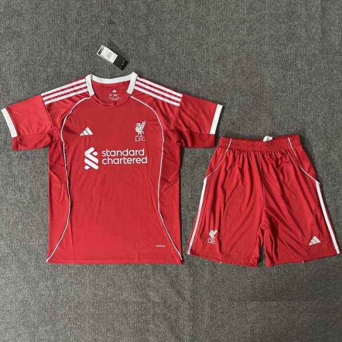 25/26 Liverpool home Adult set