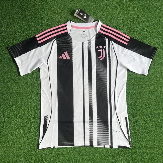 25/26 Juventus home football Jersey
