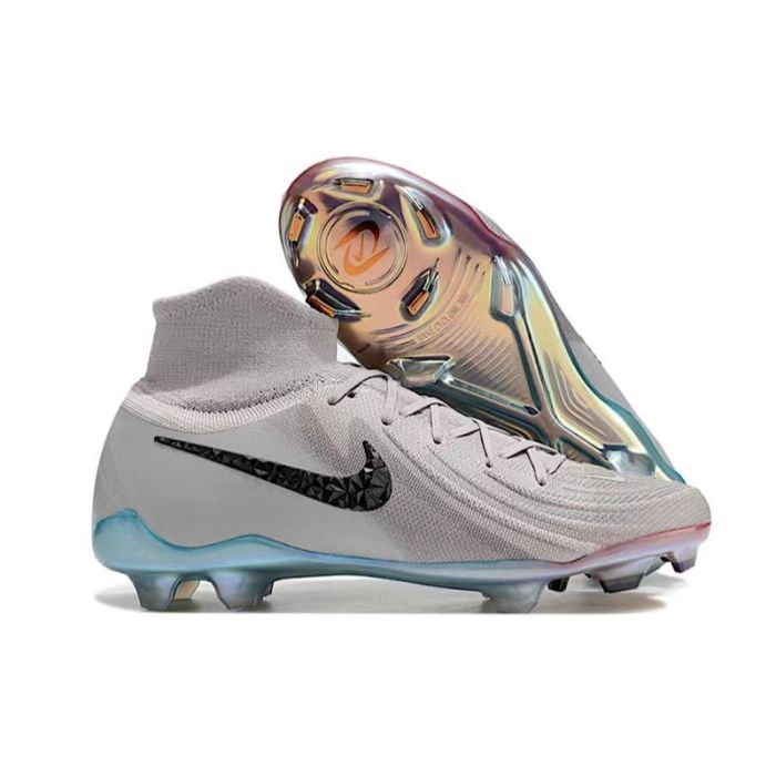 Nike Phantom Luna FG football boots