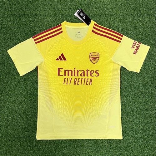 25/26 Arsenal goalkeeper yellow