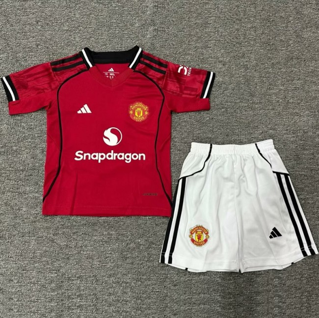 25/26 Manchester United home kids kit