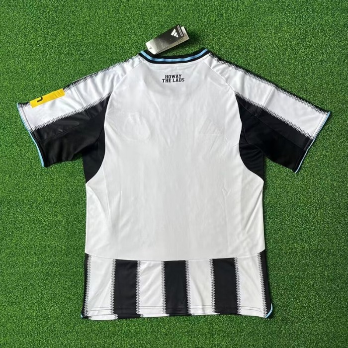 25/26 Newcastle United home football Jersey