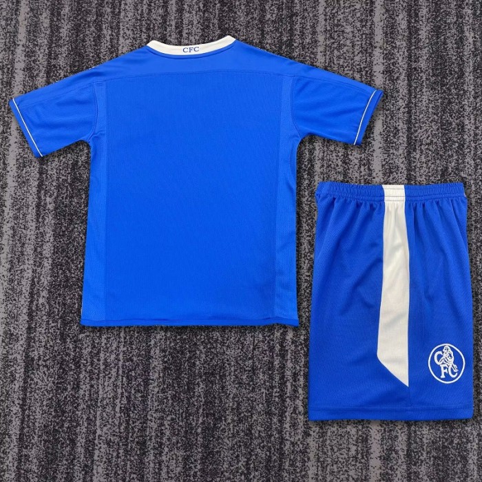 Retro 03/05 Chelsea home kids kit