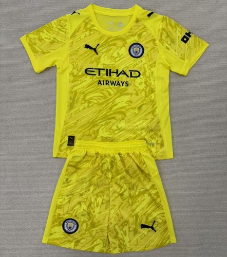 25/26 Manchester City goalkeeper  Adult Set yellow