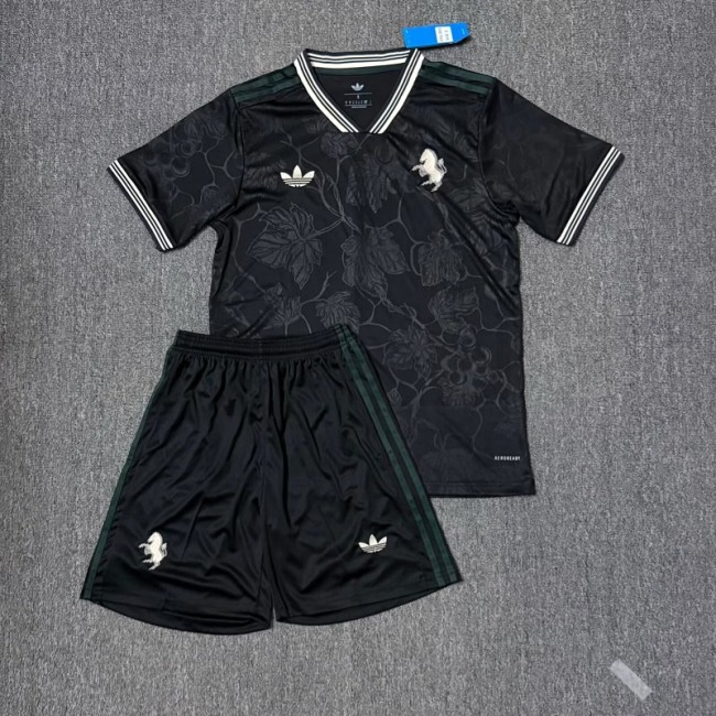 25/26 Juventus third Adult set