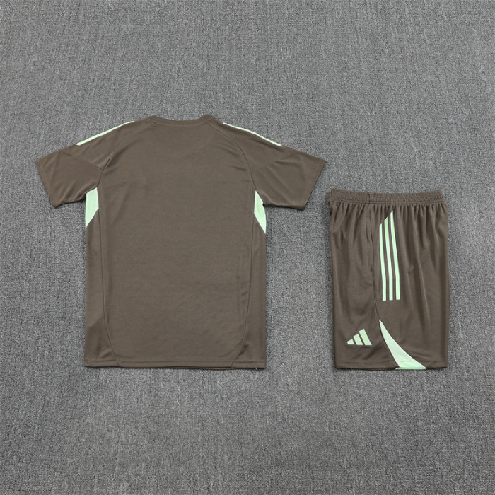 25/26 Real Madrid kids Short sleeve training suit dark green