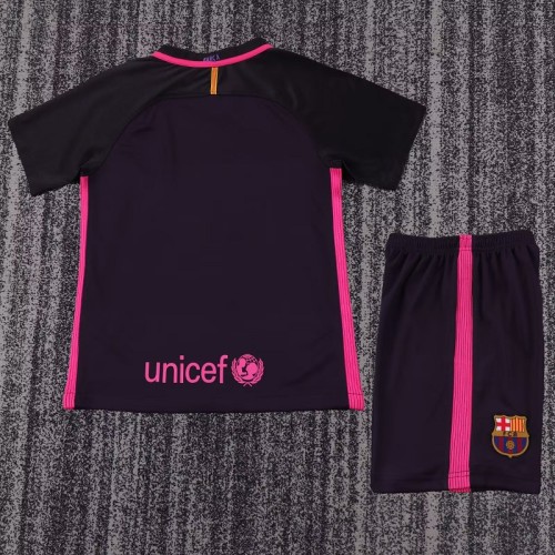 Retro 16/17 Barcelona Away kids kit