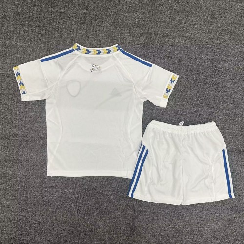 25/26 Leeds United home kids kit